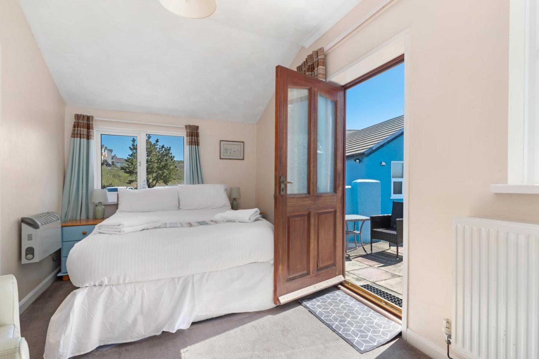 Anchor Guest House Haverfordwest Δωμάτιο φωτογραφία